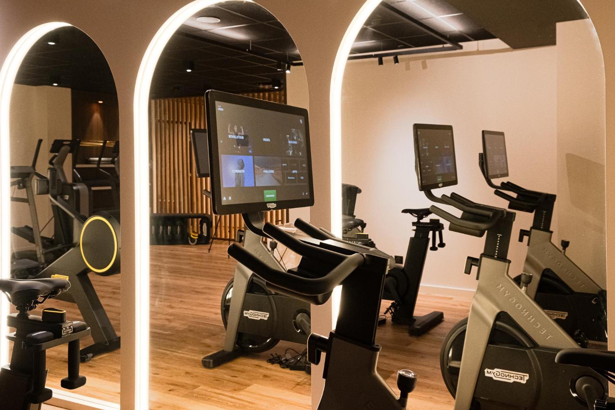 Mercure Saint-Lary Ngoại thất bức ảnh