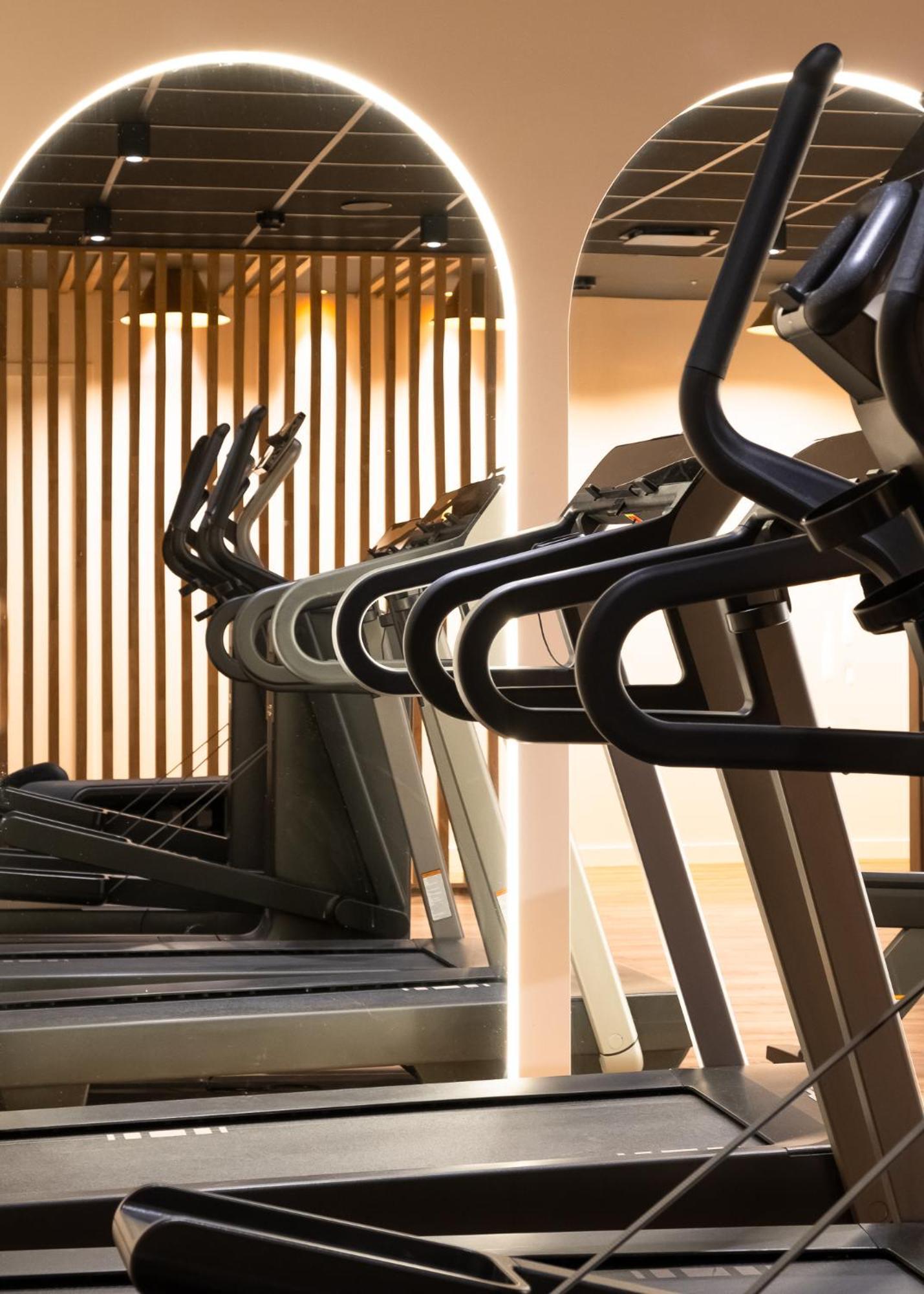 Mercure Saint-Lary Ngoại thất bức ảnh