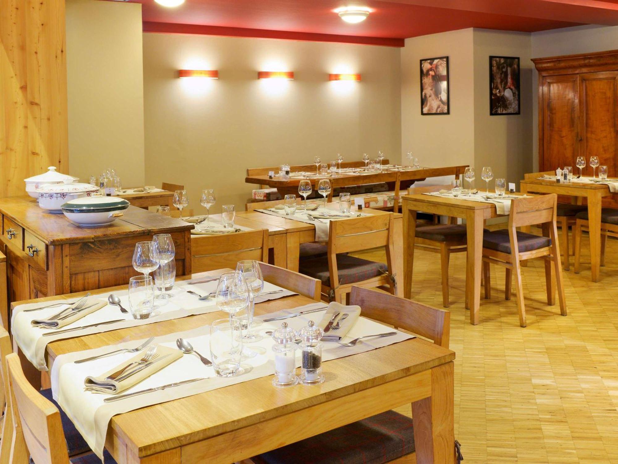 Mercure Saint-Lary Ngoại thất bức ảnh
