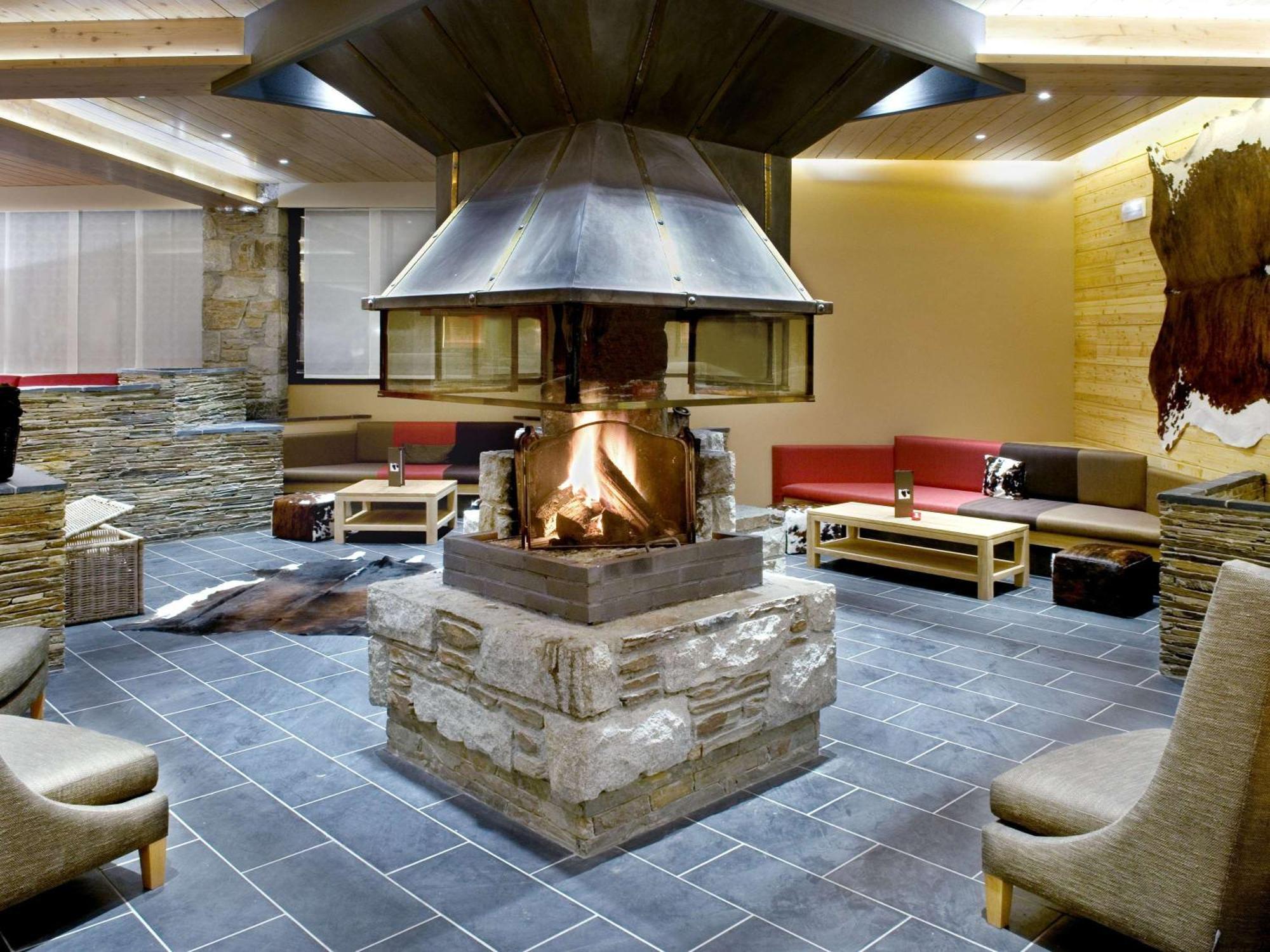 Mercure Saint-Lary Ngoại thất bức ảnh